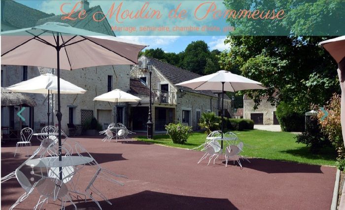 Heureuse :-) Domaine et Salle réservée!!! - 2