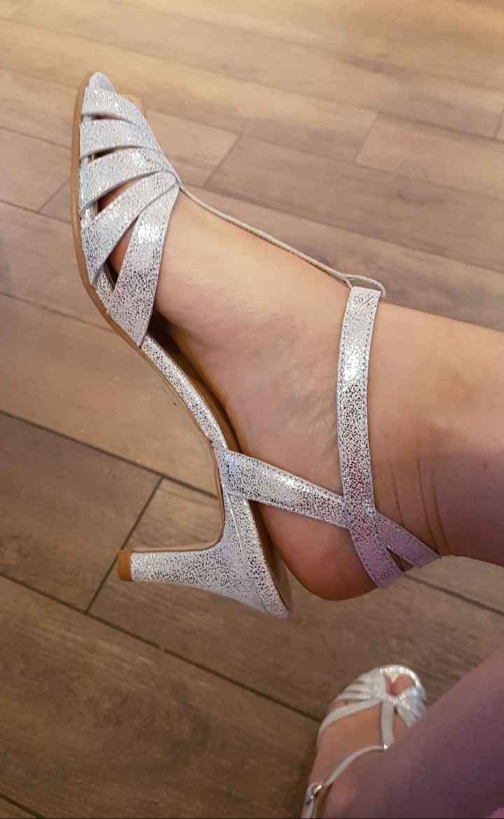 Vos avis : quelle couleur de vernis sur les pieds?? - 2