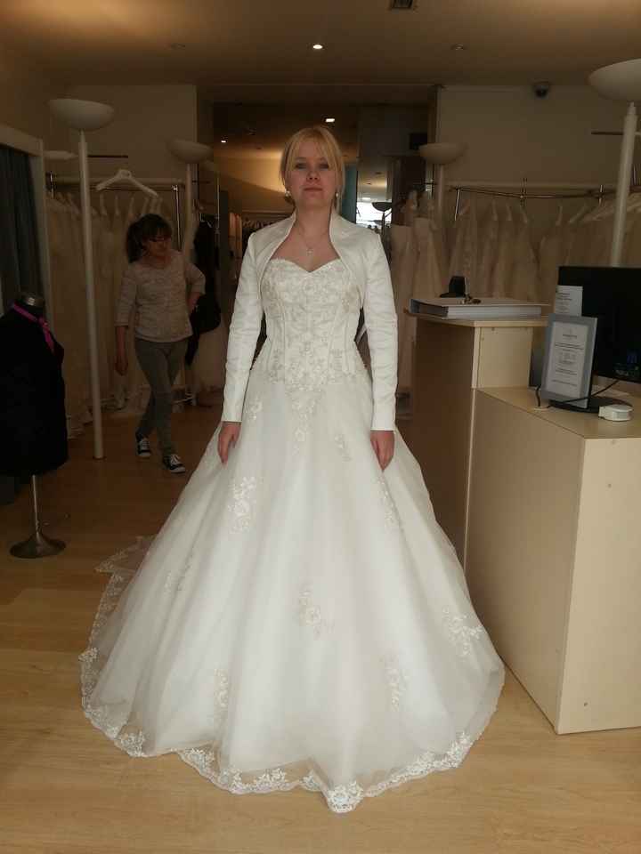 Robes de mariée mademoiselle amour pronuptia collection 2014 - 1