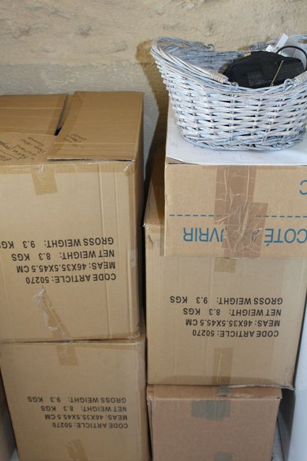 carton de déco/livre d'or/urne/noeuds voiture/panier pour la sortie de l'église ..