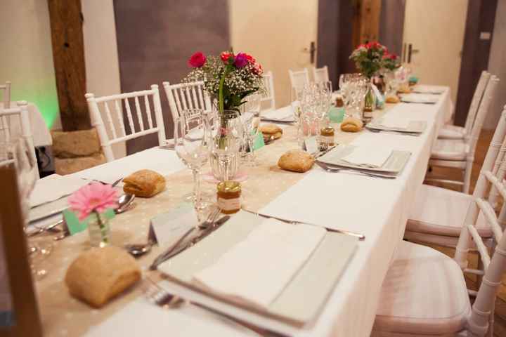 table dressée jour J (crédit photo Diane Jimenez)