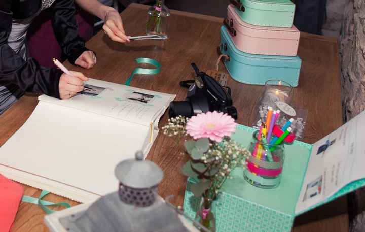 Table livre d'or - 