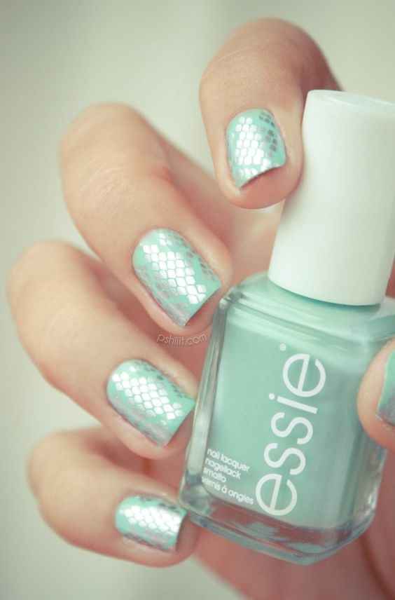Manucure pastel 11