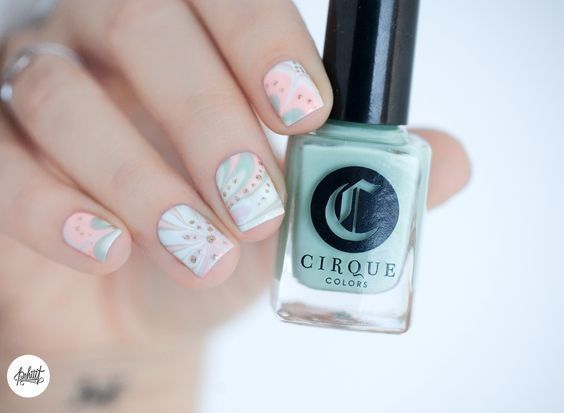 Manucure pastel 2