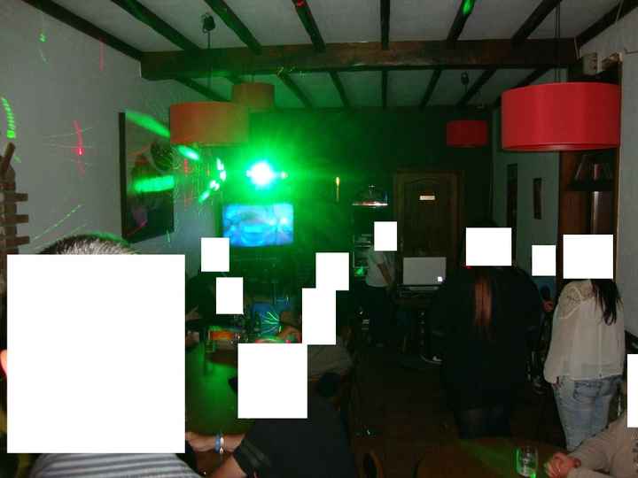 le bar ambiance + karaoké ( fin de soirée )