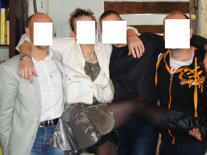 evjh 1 témoin et 2 potes