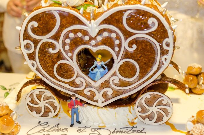 la pièce montée merci patissier trop assuré