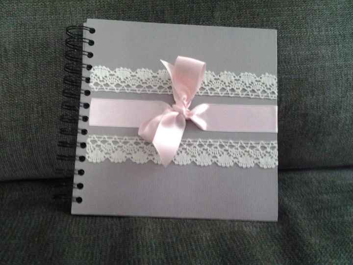 livre dor vintage romantique