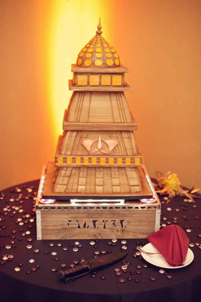 Wedding cake star trek