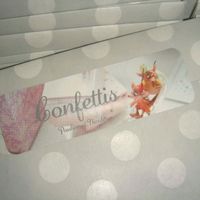 Pochettes confettis et mouchoirs larmes  de joie - 2