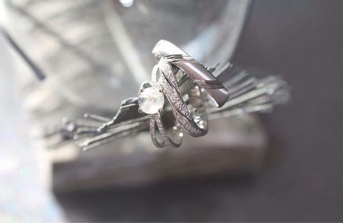 Photo alliance-bague de fiancaille - 1