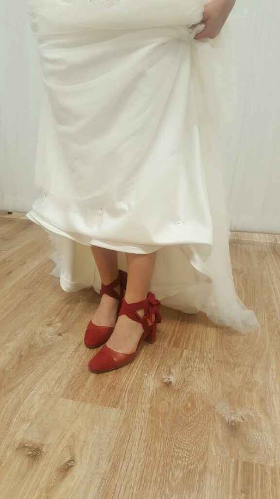 Des chaussures colorées pour la mariées - 1