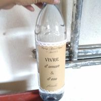 Arche et bouteilles d'eau - 2