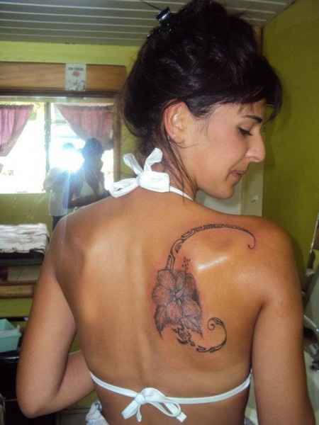 tatouage polynesien 