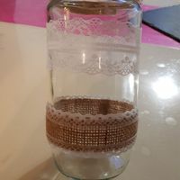 Faire tenir de la toile de  jute - 1