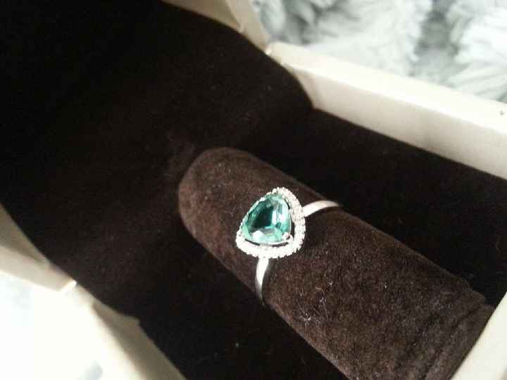 Des bagues de fiancailles! - 1