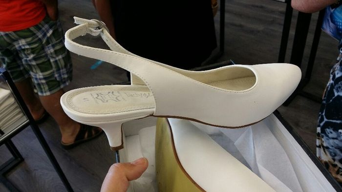 Mariée aux grands pieds! - 1