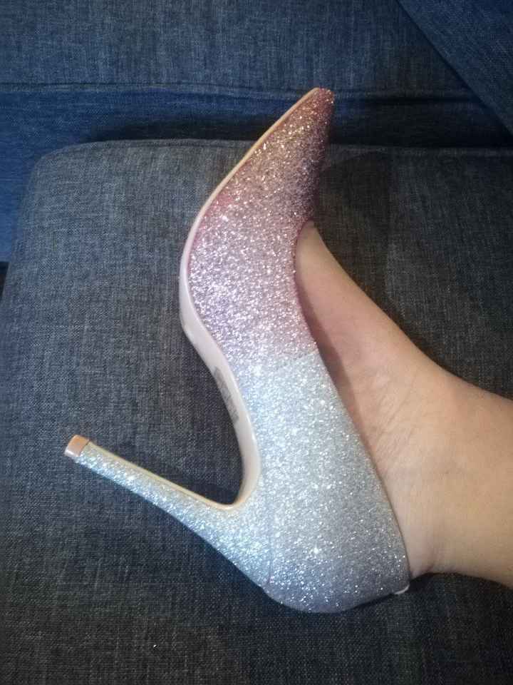 Premières paires de chaussures - 1