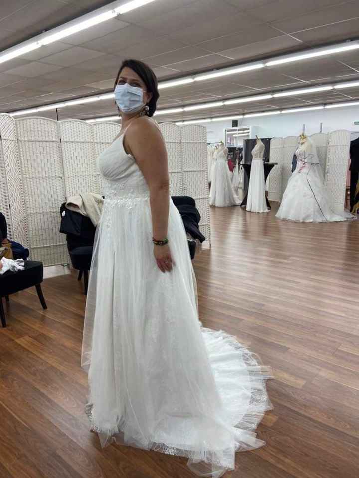 Boutique de robes de mariée - 1