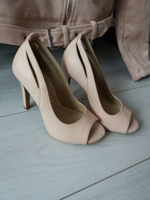 Chaussures - 1