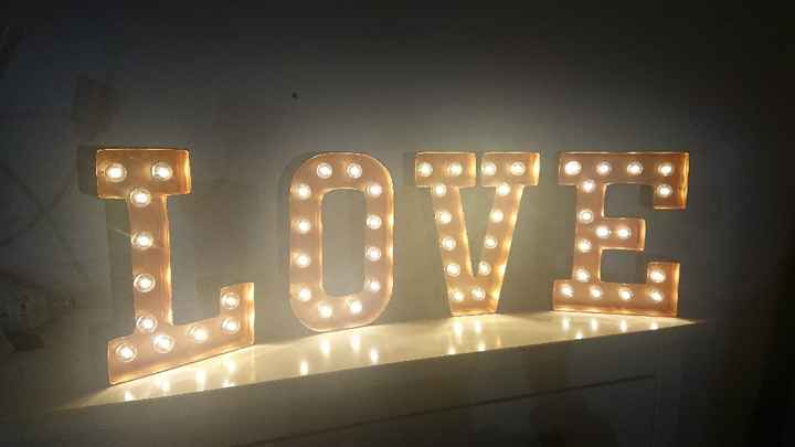 Des lettres lumineuses - 2