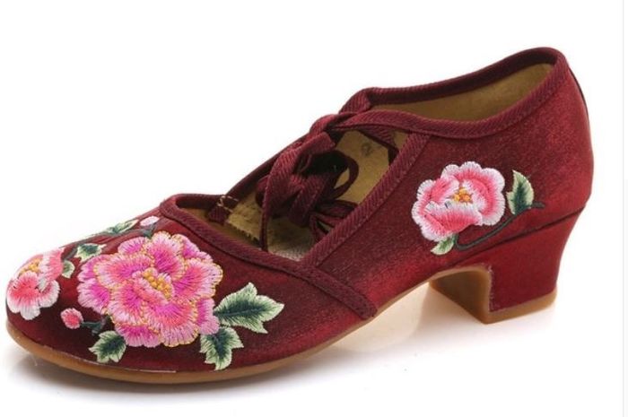 Chaussures secondaires