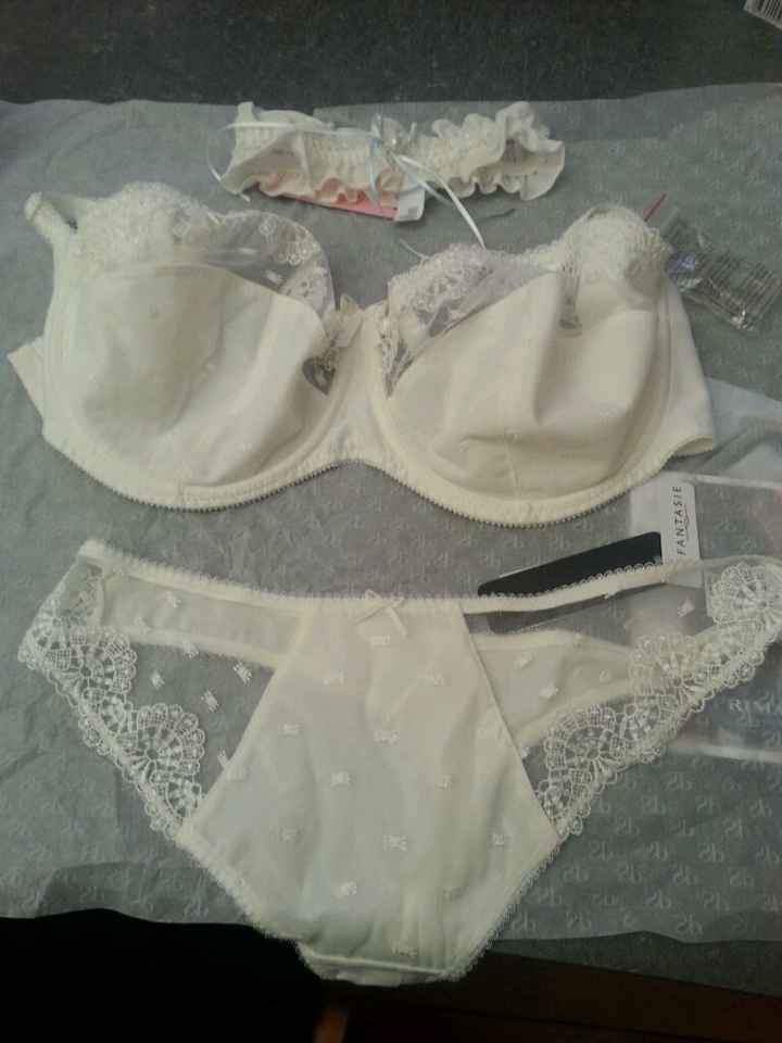 Sous vêtements trouvés!! - 1