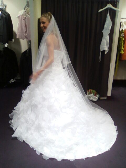 On ose la robe de mariée colorée? - 2