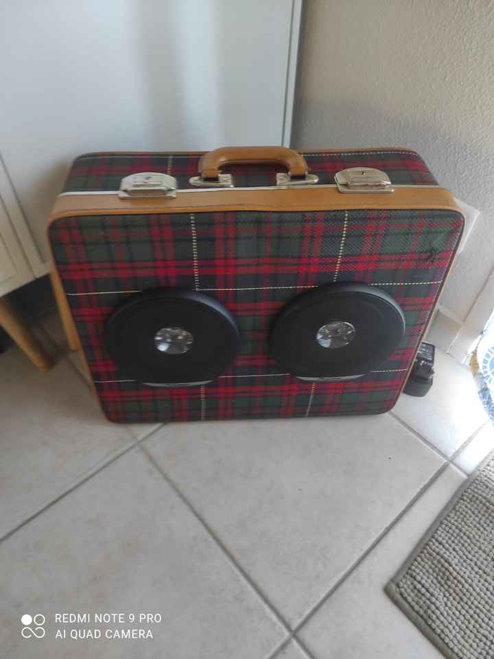 Valise revisitée en enceinte bluetooth - 2