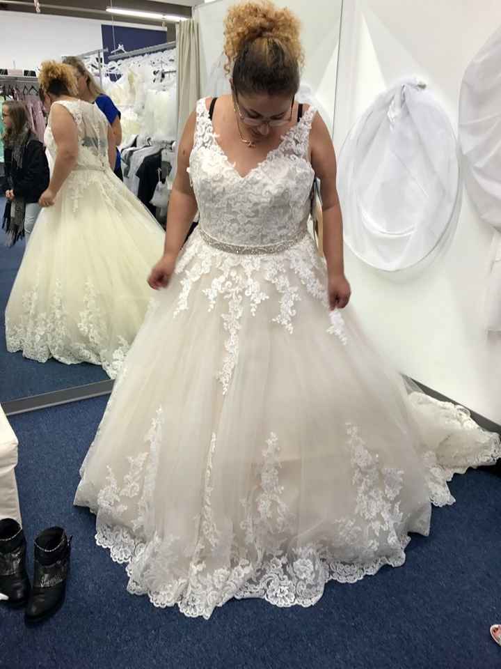 Quelle est votre robe grande taille préférée ? - 1
