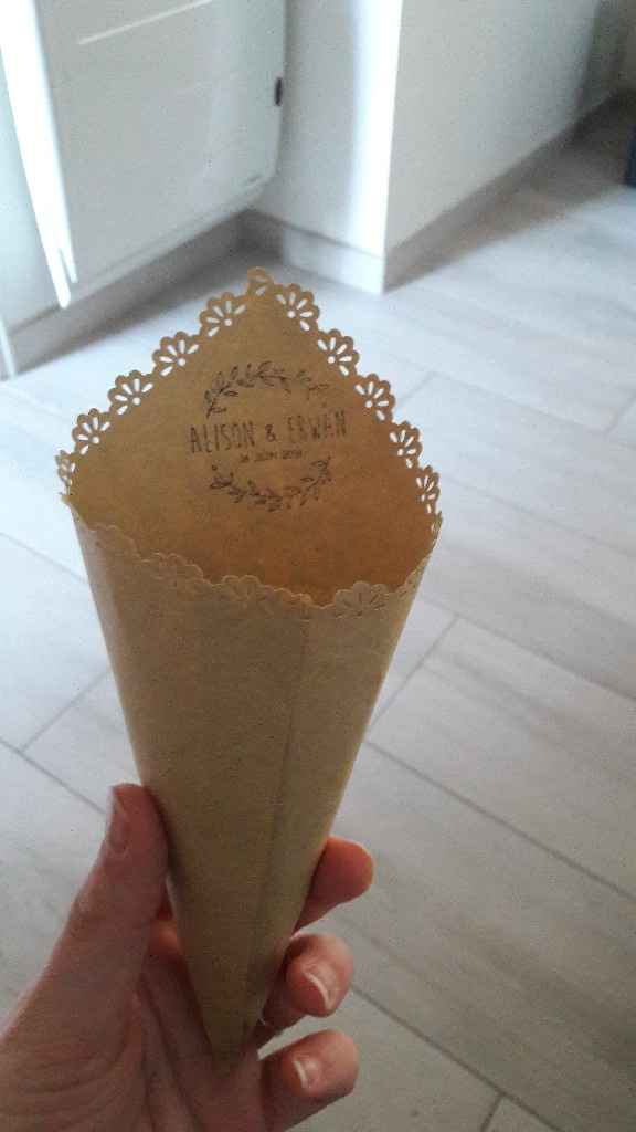 Cornet a confettis - 1