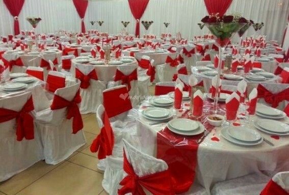 Salle des fêtes trouvée ! heureuse - 3