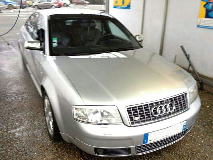 Ma voiture de mariage est réservé - 1