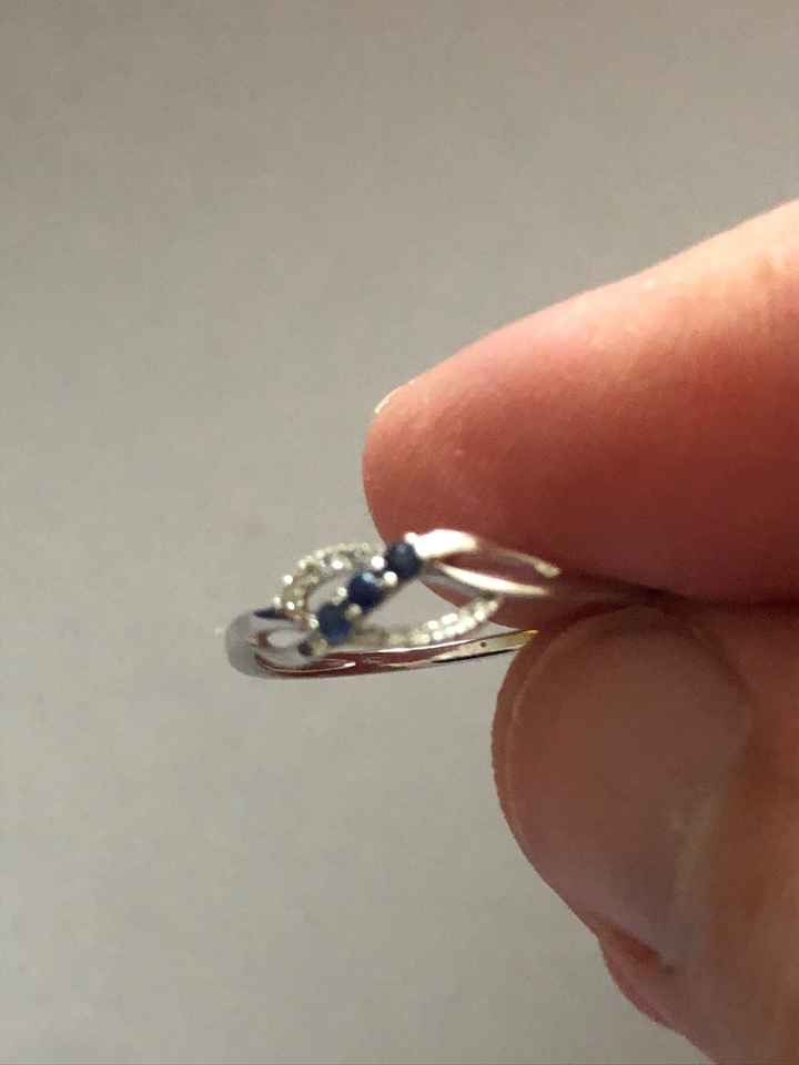 Votre bague de fiançailles : pierre de couleur ou diamants ? - 2