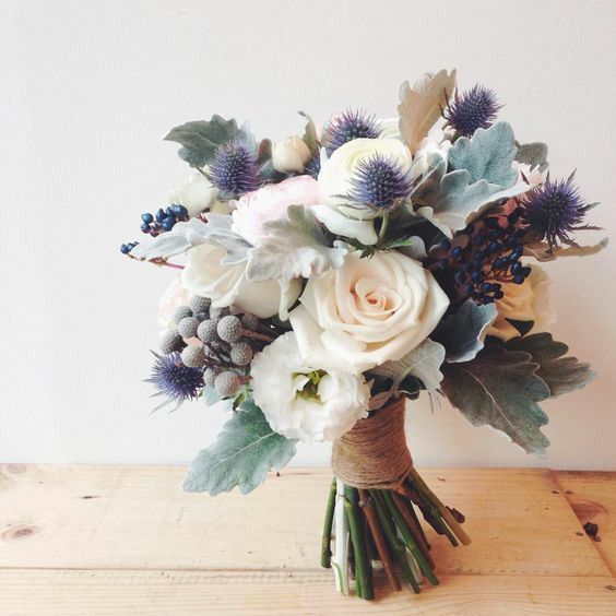 Les 6 fleurs les + économiques pour ton mariage 💐 1