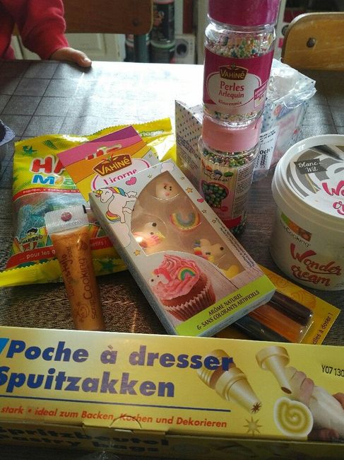 Atelier cupcakes licorne test pour le candy bar - 5