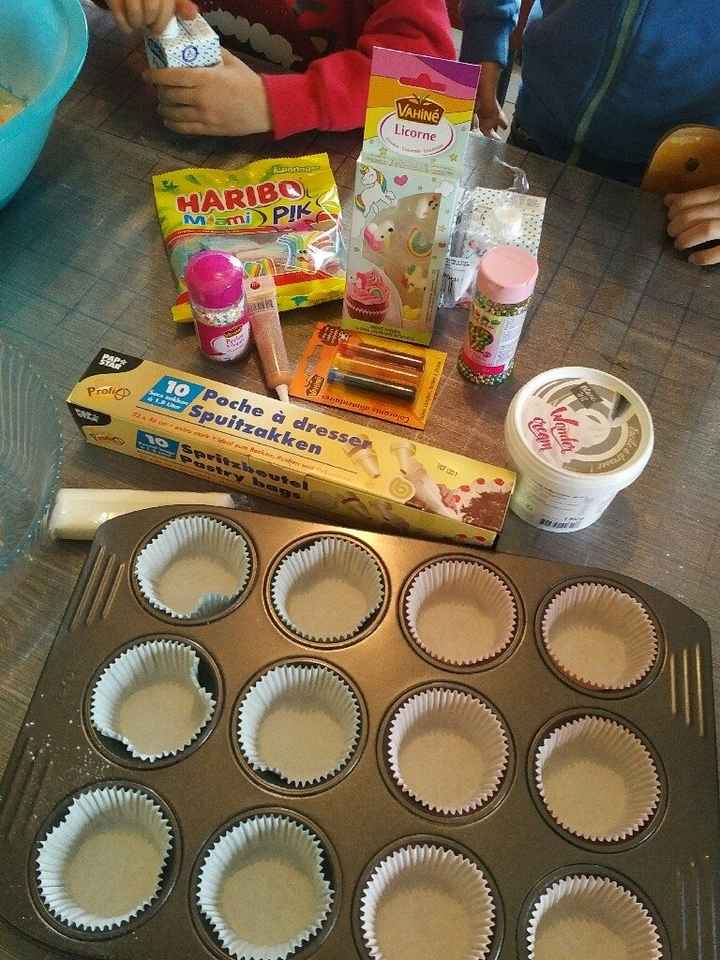 Atelier cupcakes licorne test pour le candy bar - 1