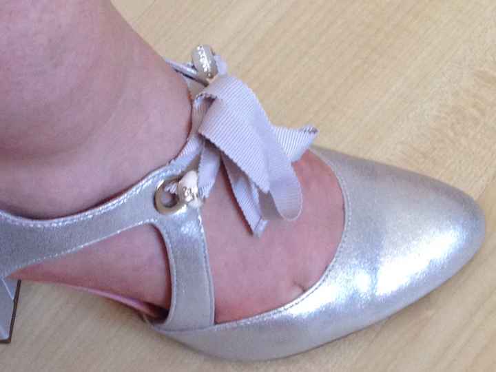 Chaussure de etam personnalisées - 1