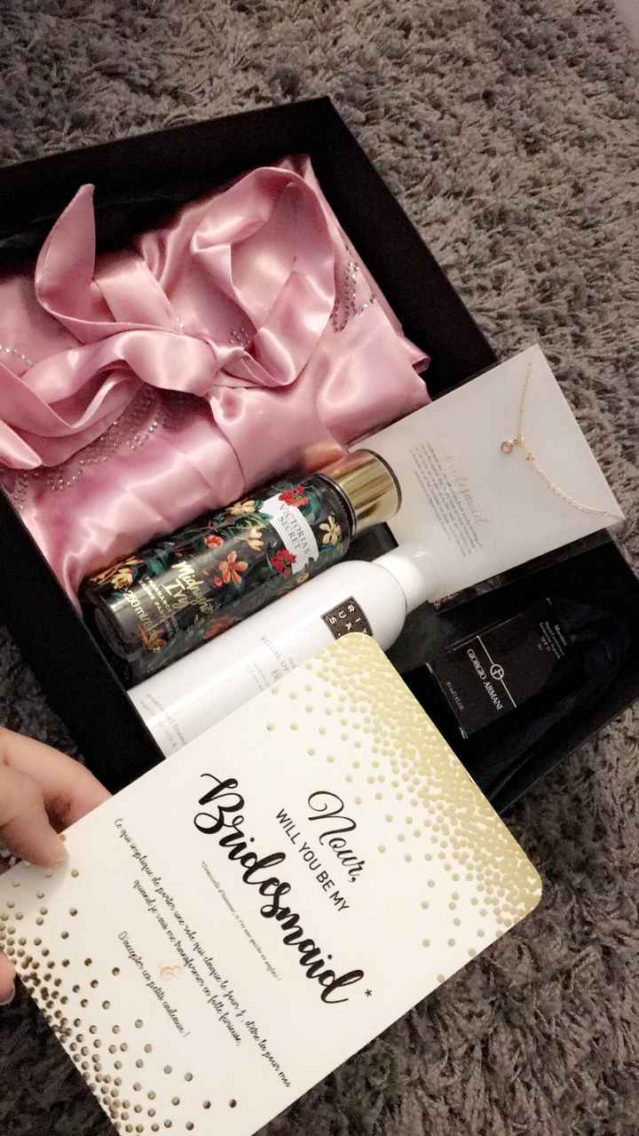 cadeaux demoiselle d'honneur et témoin 