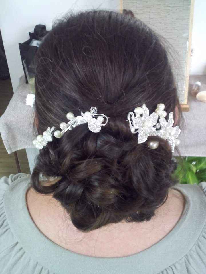 Avis 1er essai maquillage coiffure avec robe - 7