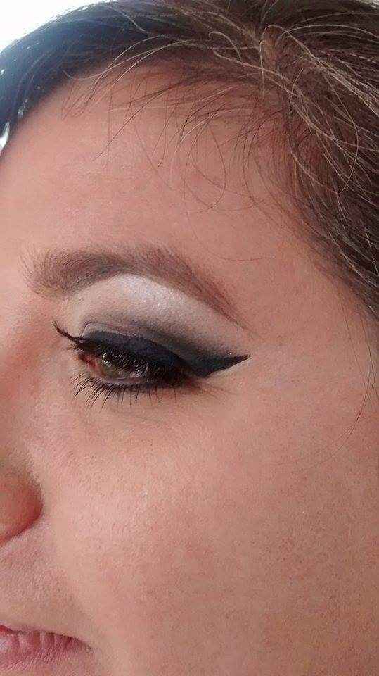 Avis 1er essai maquillage coiffure avec robe - 8