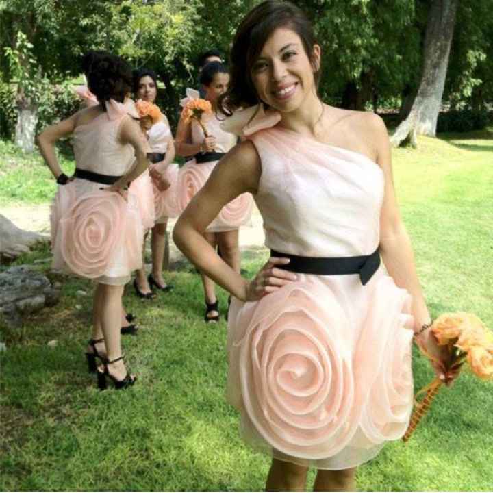 "jolies" robes de demoiselles d'honneur - 5