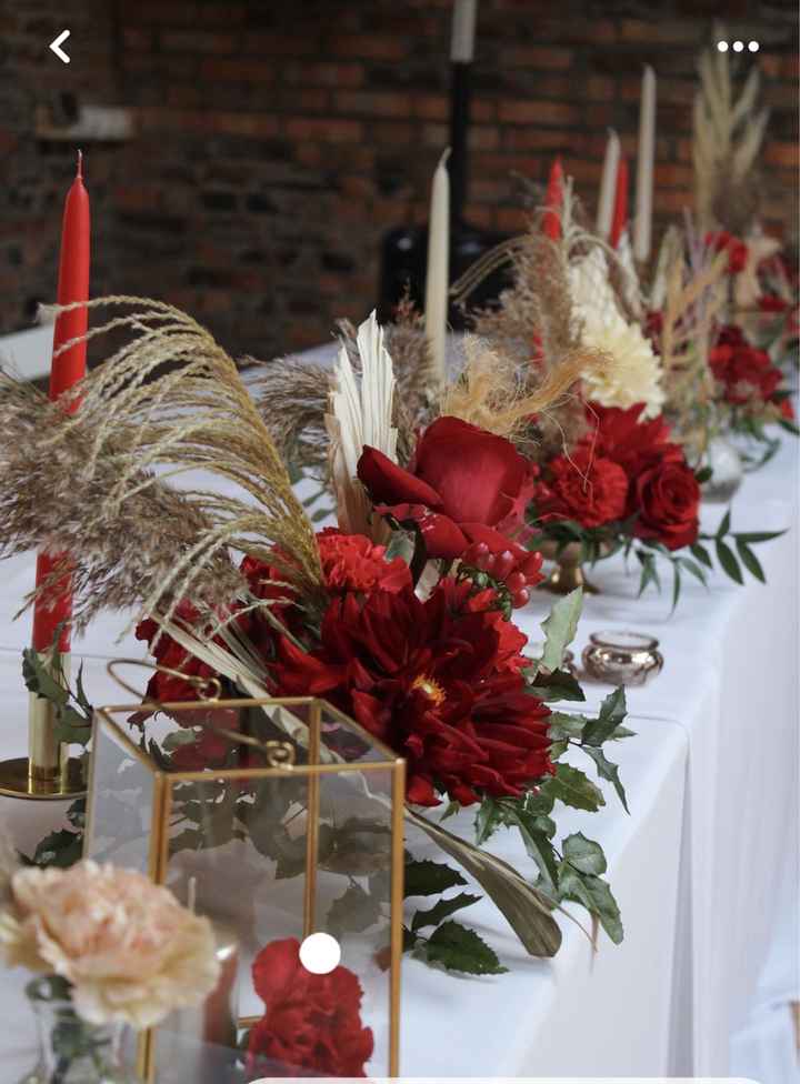 La couleur bordeau fait partie du thème champetre ? - 2