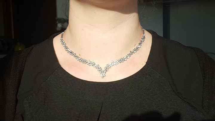 Le collier enfin livré :d - 1