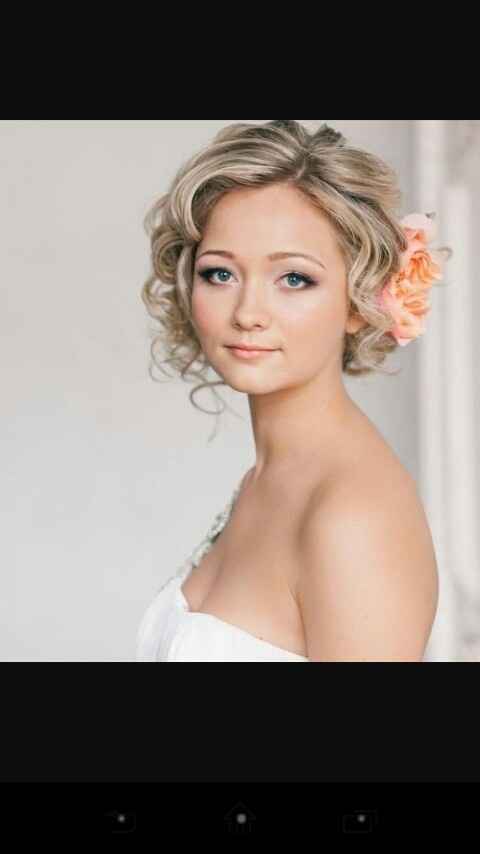 Coiffure sur cheveux court - 2