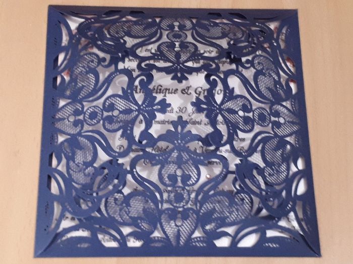 pochette en dentelle