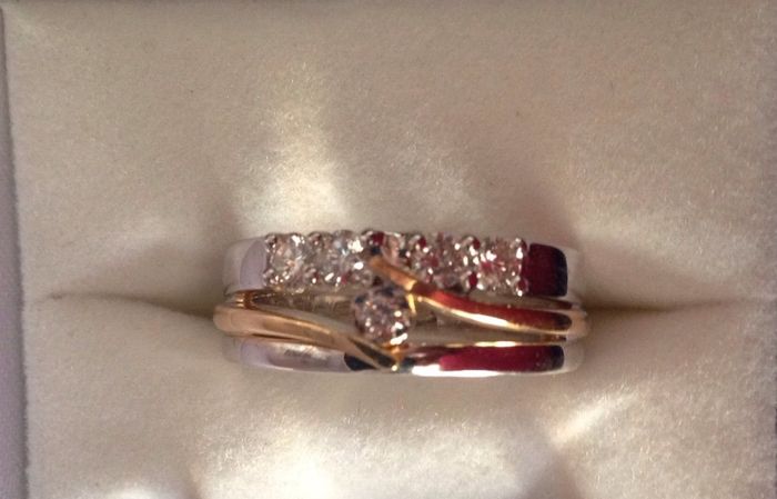 Porter son alliance et sa bague de fiançailles ?? - 1