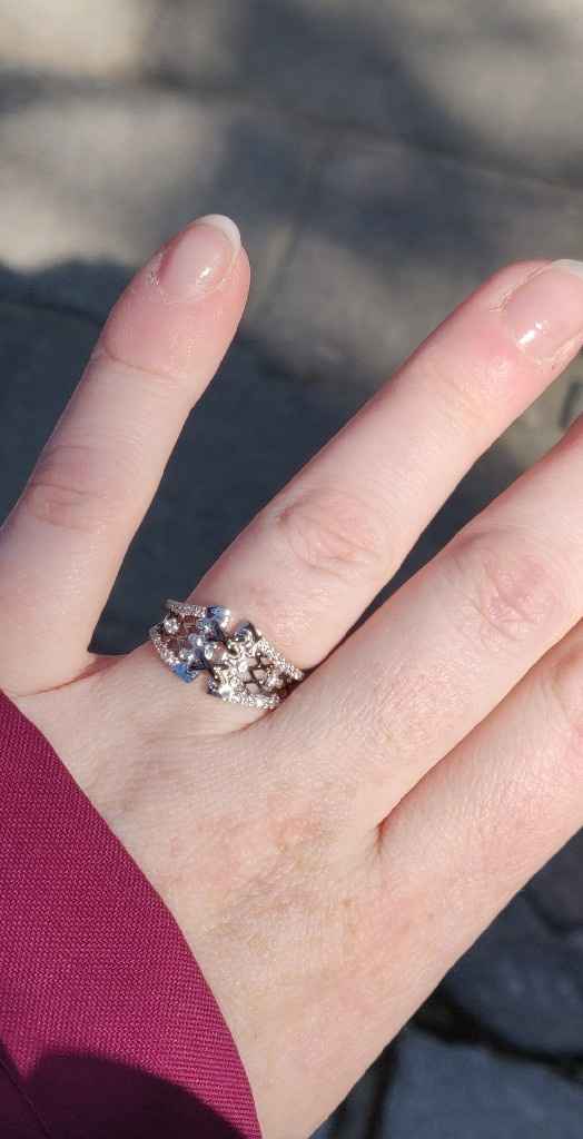 Bague de fiançailles photo - 1