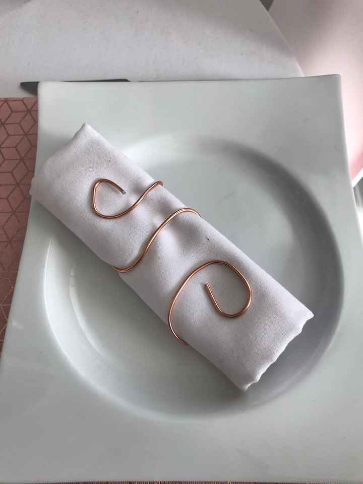 Deco table - 4
