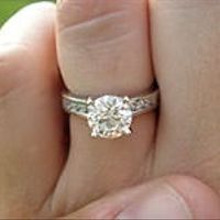 Bague fiançailles & alliance: zirconium ou diamant ? - 1